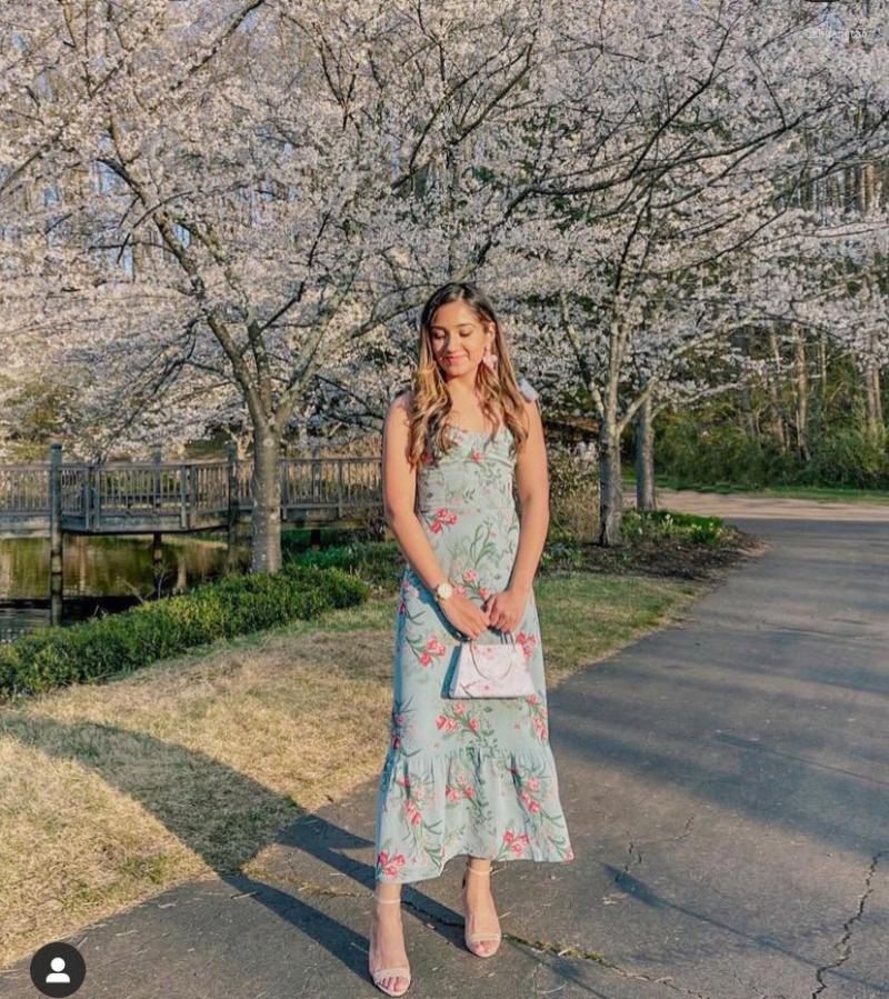 

Casual Dresses Tulip Printed Vintage Bow Shoulder Elatisic Bust Women Strapless Long Dress Holiday Wear, Sky blue