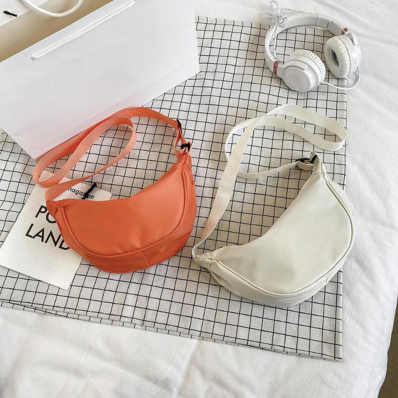 

Evening Bags Luxurious Messenger Bag Fashion Solid Color PU Leather Canvas Shoulder Chest Purse Women Small Handbags, Black