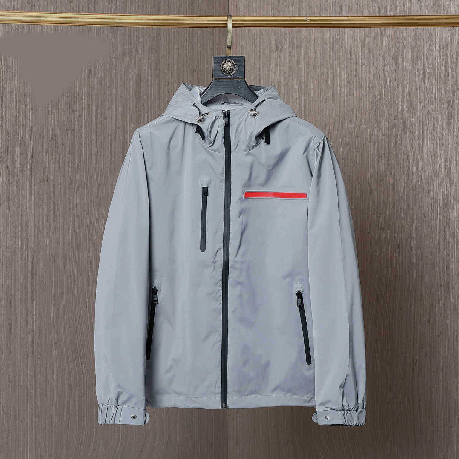 

Luxury Big Men's Jackets Outerwear Latest Windbreaker Strip Letter M-XXL