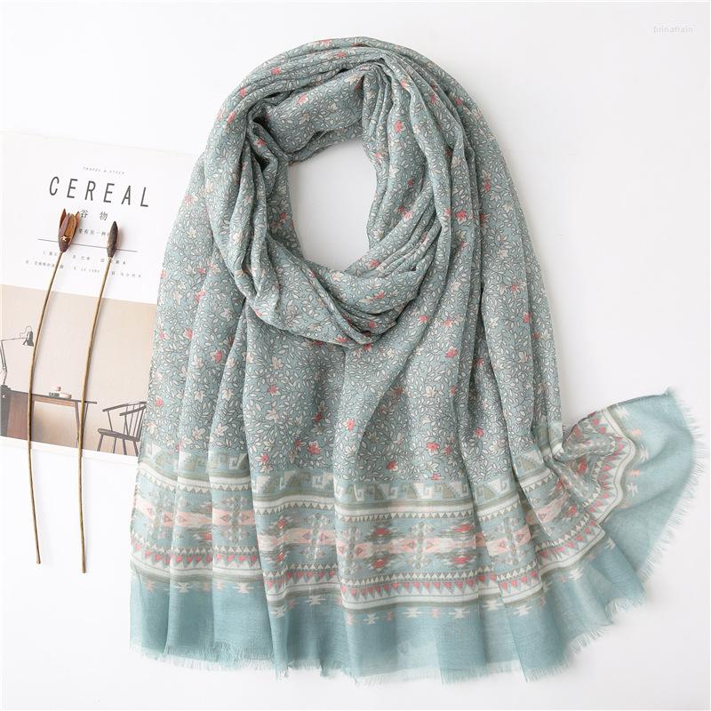 

Scarves 2022 Fashion Summer Small Flower Printing Viscose Scarf With Fringer Wraps And Shawls Beach Wholesales