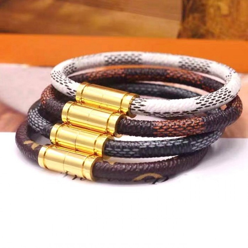 

Designer design titanium steel magnet buckle leather rope bracelet fashion PU leather bracelet luxury hand accessories