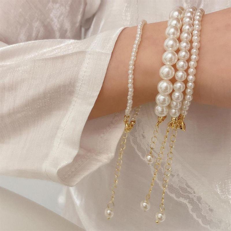 

Strand Elegant Women Pearl Pendent Bracelets Vintage Tassel Chain Wrist Bands Temperament Sweet Bangles For Girls Hands Jewelry