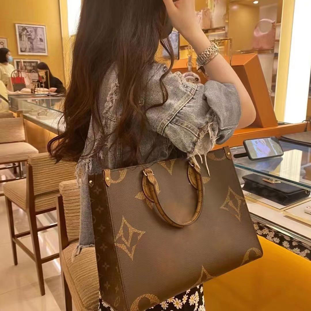 

Designer handbag Messenger Tote lvs Women Shoulder bag ONTHEO Large Purse Casual Leather Zipper Fashion Chritmas Gift Black Flower wallet 35cm 3color