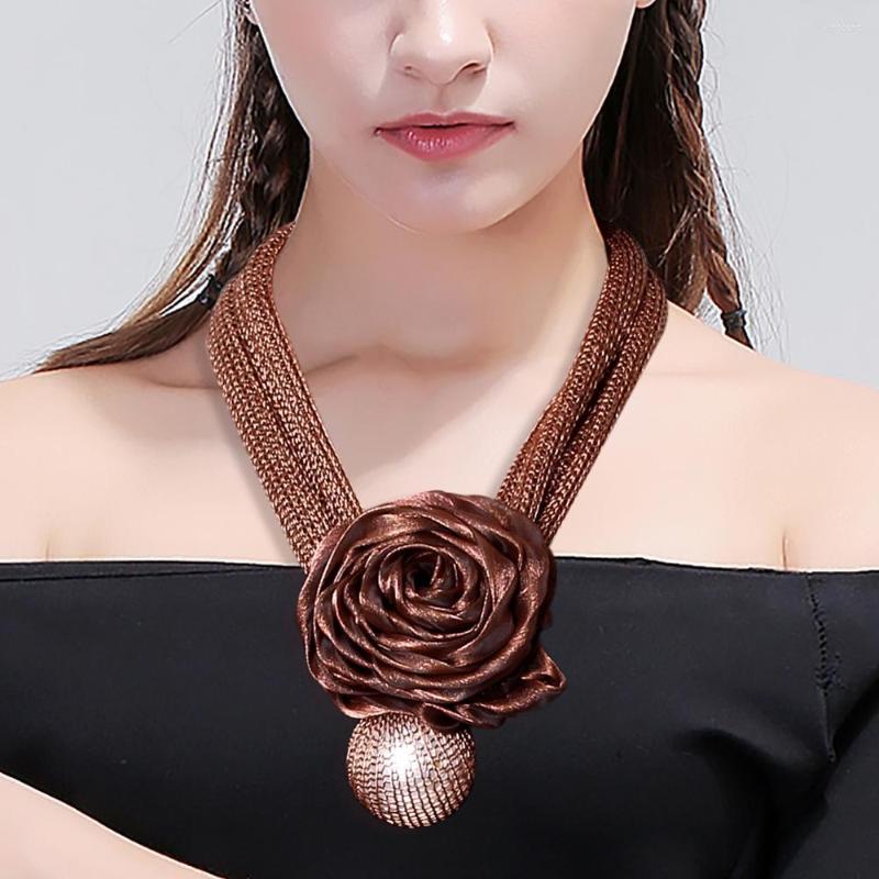 

Pendant Necklaces Fashion Big Imitation Pearl For Women Rose Flower Thick Rope Statement Chokers Adjustable Jewelry