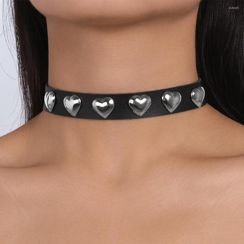 

Choker Lacteo Gothic Black PU Leather Heart Star Neck Chain For Women Female Jewelry Collar Punk Necklace Party Gifts
