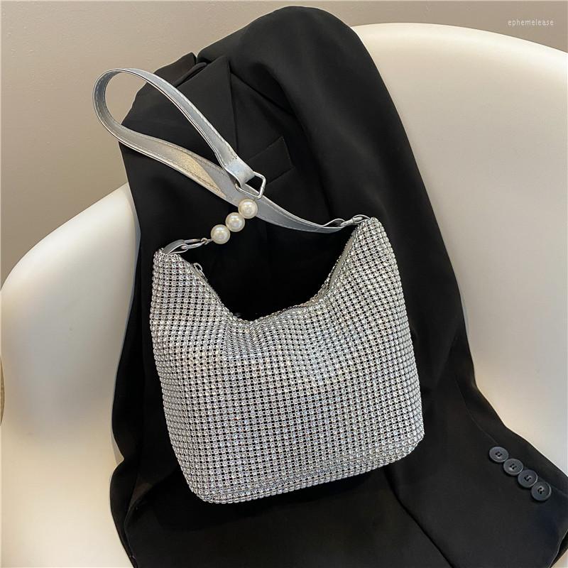 

Evening Bags Retro Small Bag Female 2022 Western Style Fashion Casual Rhinestone Full Of Diamond Shoulder Messenger, Black
