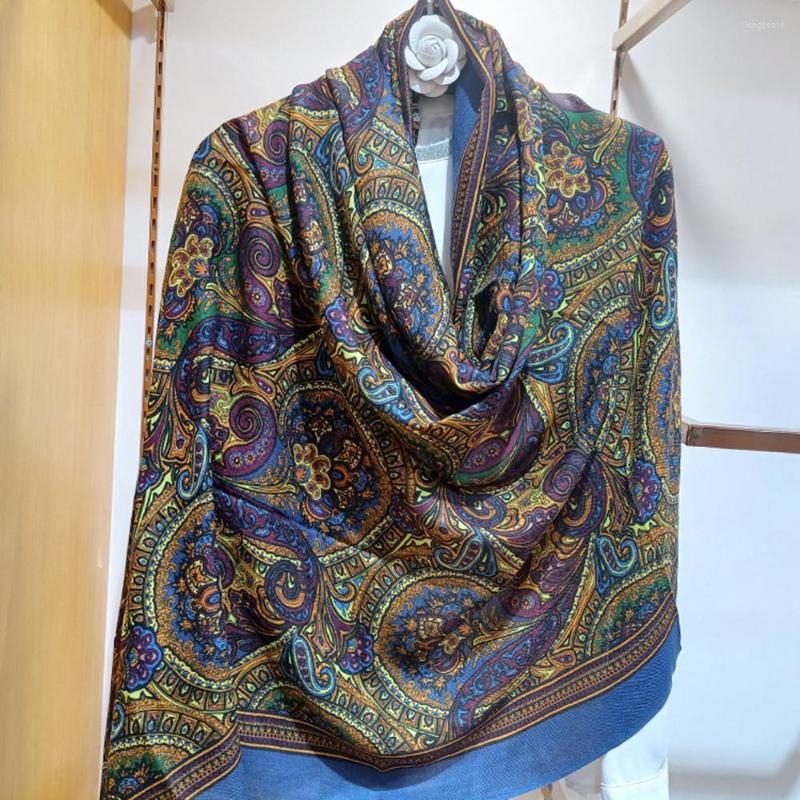 

Scarves High-end Elegant Women's Exquisite Exotic Style Cashew Flower Printed Quality Cashmere Fine Beard Edges Warm Shawl Scarf Wrap