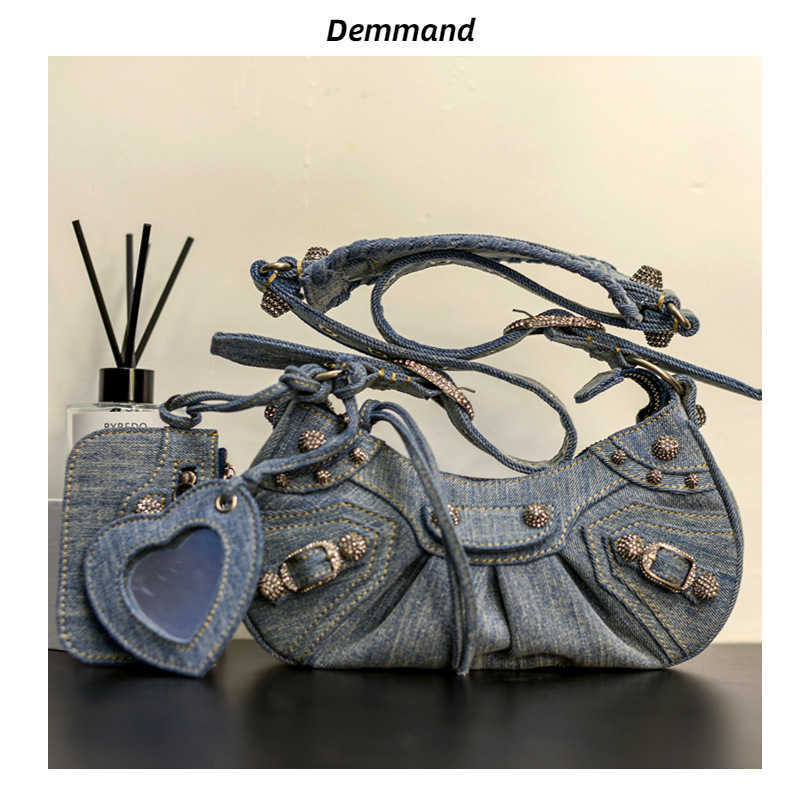 

AHer Max Design leather Balenicass biker bag Leather for women 2023 new one shoulder luxury crescent texture French armpit rivet tassel pleat, Light blue-