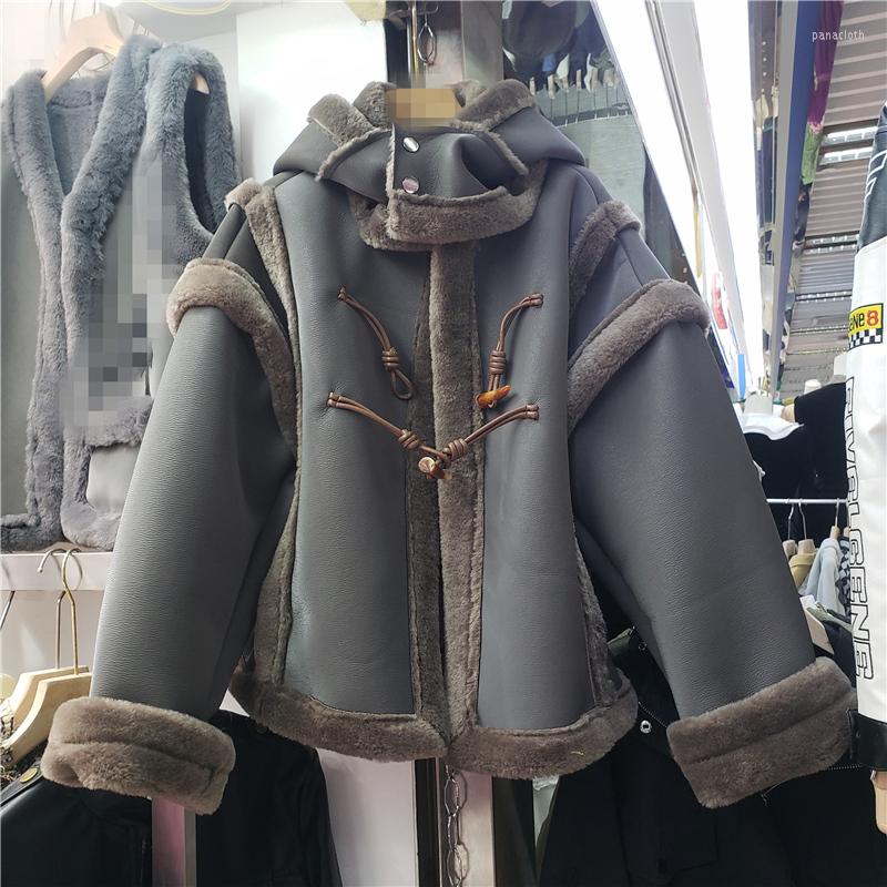 

Women's Leather 2022 Winter Fashion Thick PU Jacket Loose High Waist Horn Button Plus Velvet Thickened Hooded Women Warm Fur Overcoat, Gray