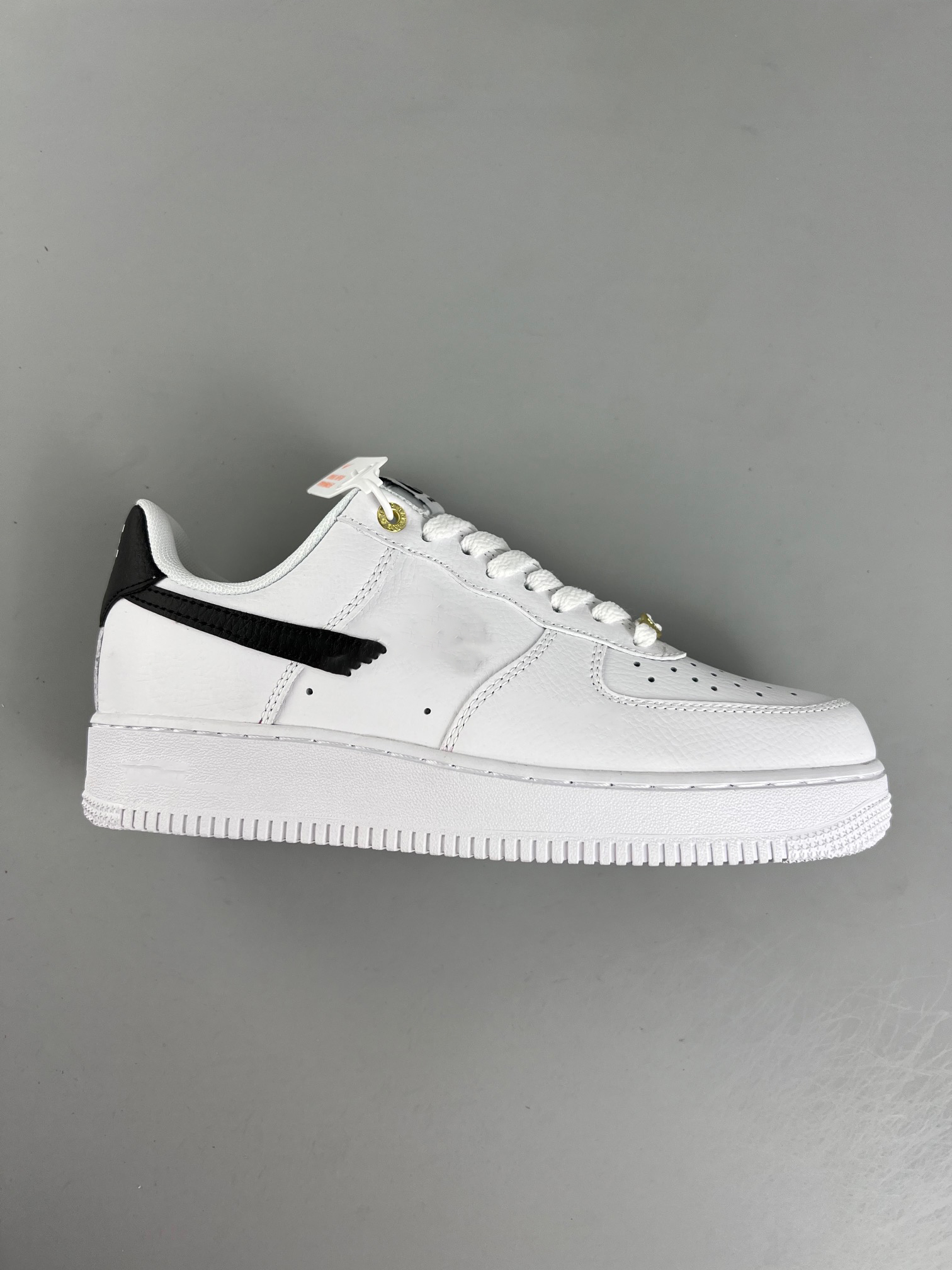 

2022 lows running shoes Panda Pink Team Green Strangelove White Black Sail Coast Chicago men women trainers outdoor sports sneakers, Box