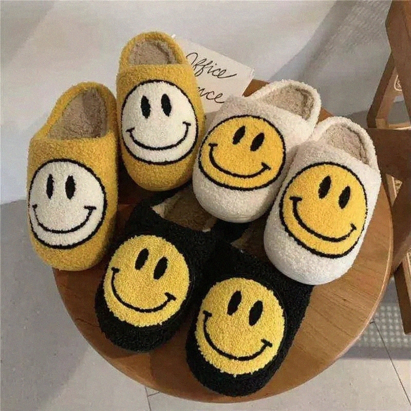 

smiley Face Slippers Women Smile Happy Retro Soft Plush Comfy Warm Fuzzy for Men H1115 65Pi#, Wihte blue