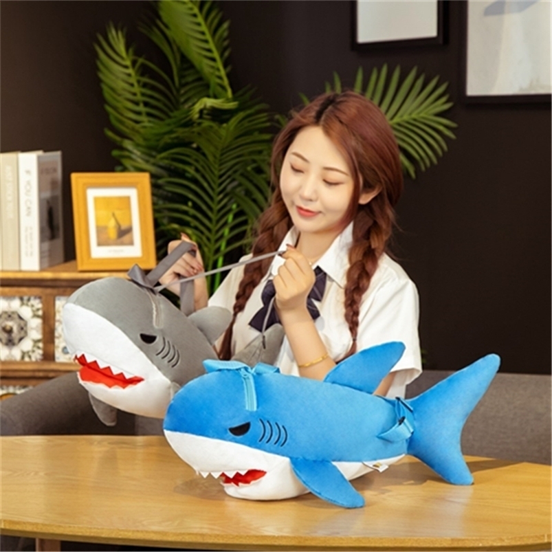 

Plush Backpacks Lovely Fish Shark Shoulder Backpack Bags Schoolbag Toys Stuffed Marine Animals Kids Children Boys Girls Girlfriend Gifts 221105, Gray