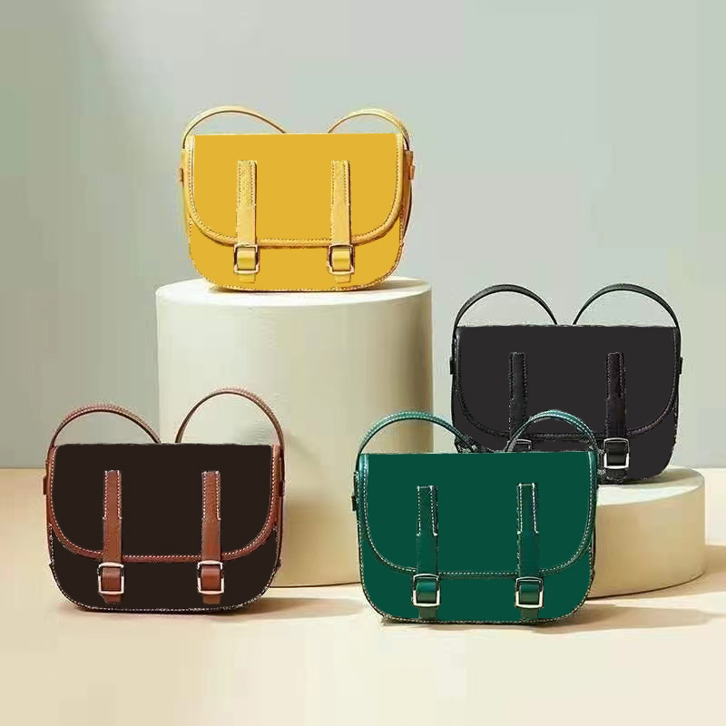 Designers Sacs de soirée postier Sacs Portefeuilles Cross Body fourre-tout pour hommes En cuir véritable double boucle sac à bandoulière envelopp
