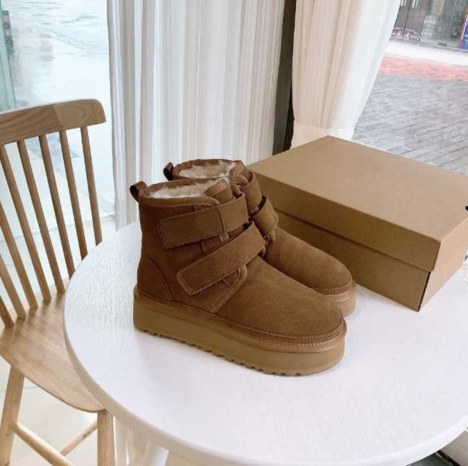 

Boots F22 W Neumel Platform Boot Designer Woman Winter Ankle Australia Snow Thick Bottom Real Leather Warm Fluffy Booties With Fur furry sugg, Ugnp10132