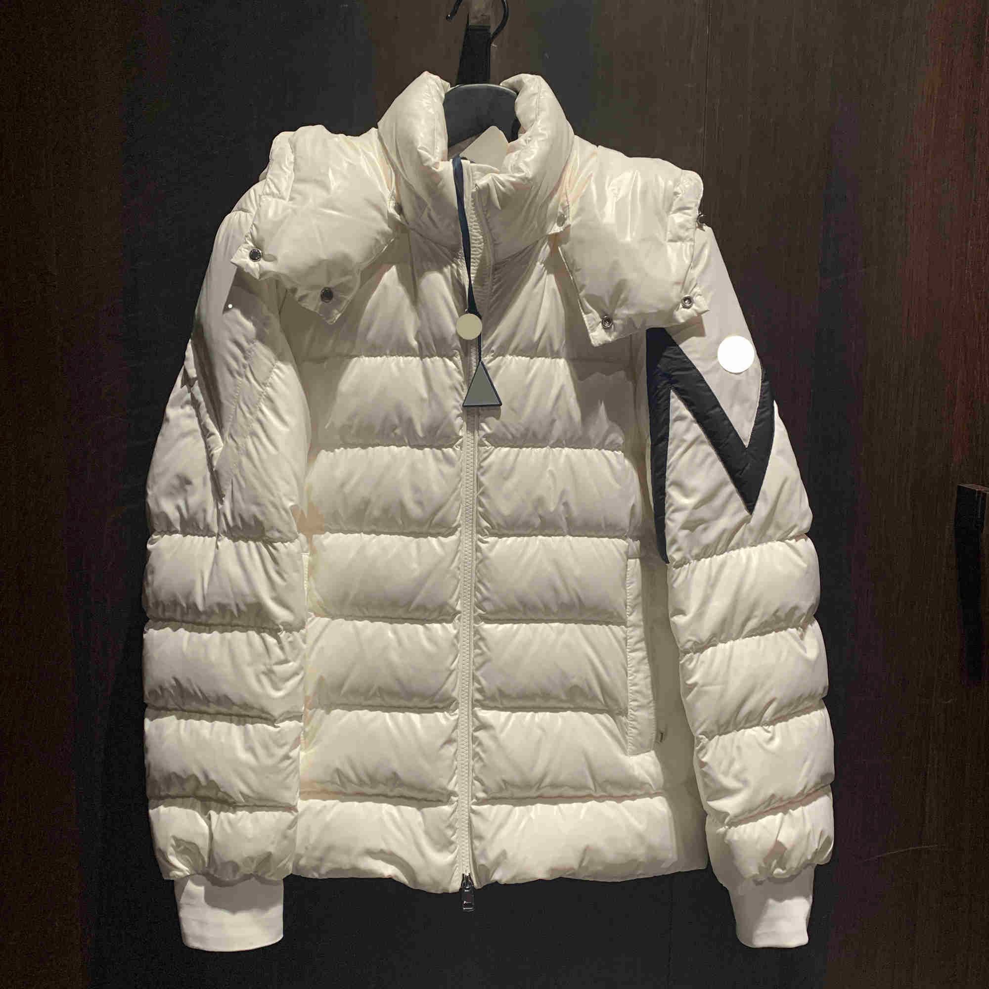 

Designer maya Women's Down Embroidered Badge Corydale Couples Hooded Coat Comfortable Warm Trendy Labels Complete Top Quality Tops Apparel, White