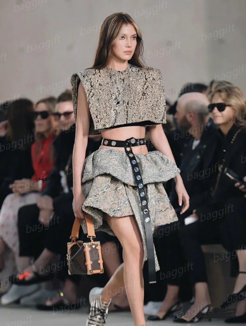 

23SS Cruise Spring Side Trunk PM bags Nicolas Ghesquiere Petite Malle box handbag Monograms S-lock square flaps Women Shoulder Cross body Purse M21709 M46358 M21741