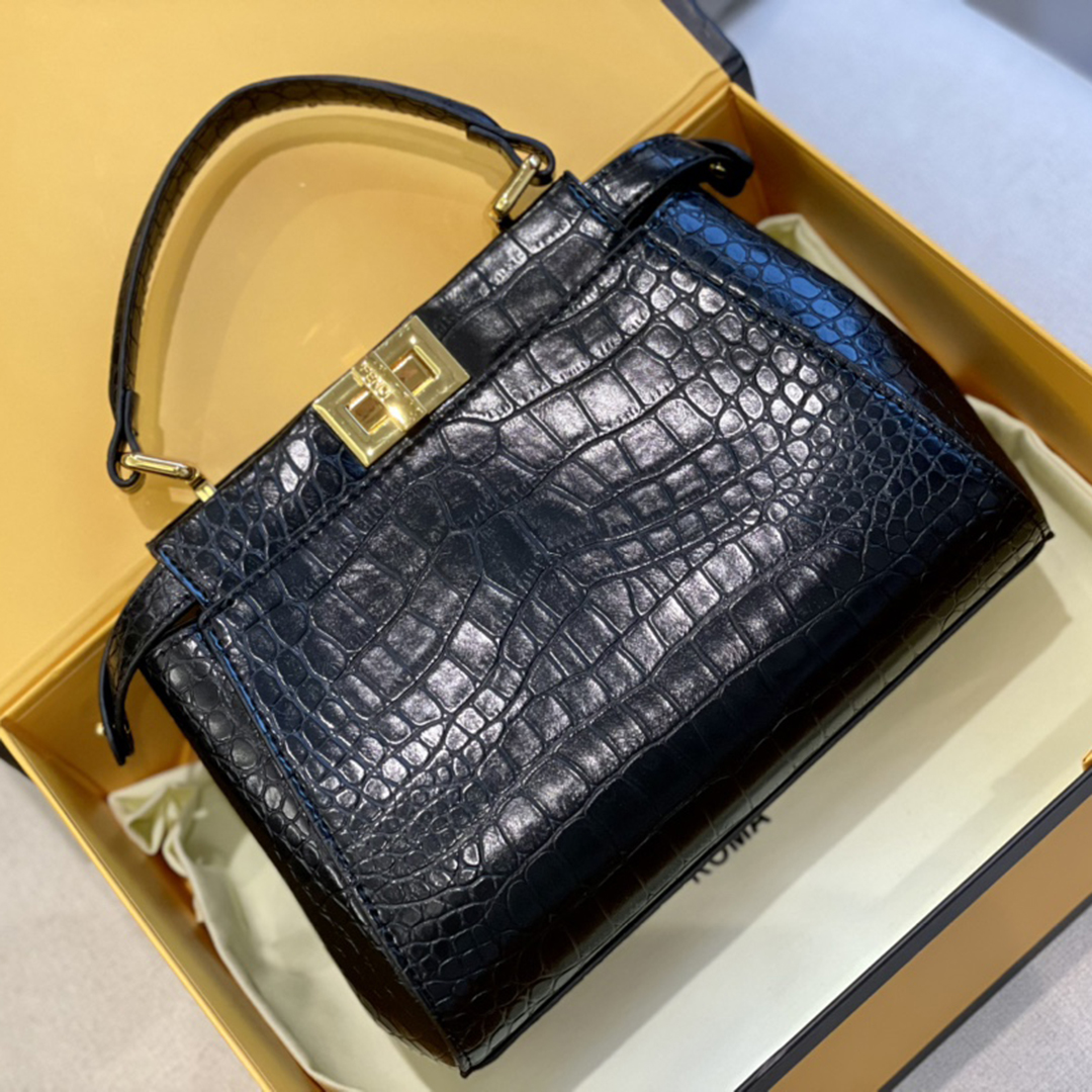 

Classic Peekaboo Iseeu Shoulder Bags Handbags Italy Roma Brand Genuine Leather Crossbody Bag Fashion Bestselling Women Totes Handbag Luxurys Designers Bag, Black