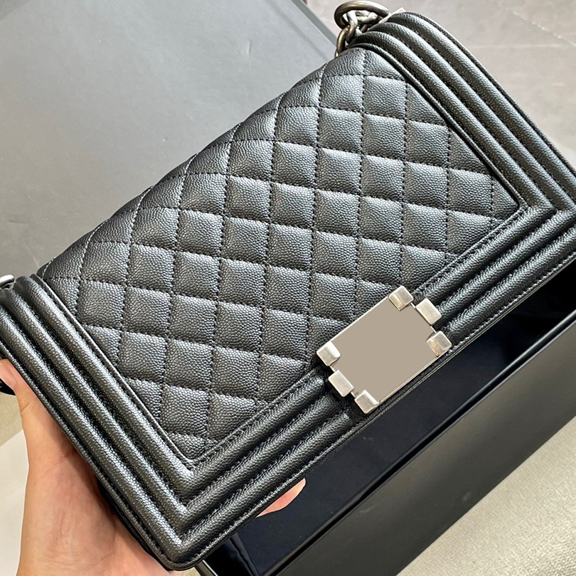

22A Womens Designer Boy Quilted Caviar Leather Bags Calfskin/Lambskin Gold/Silver Metal Hardware Adjustable Shoulder Strap Crossbody Shoulder Handbags 25CM, Box