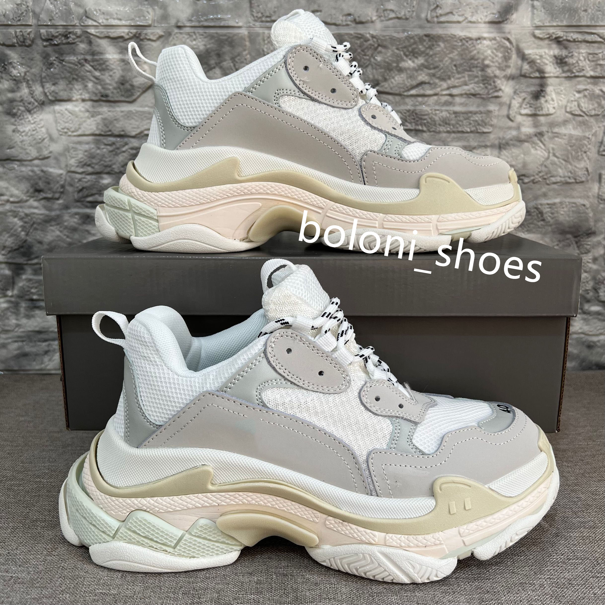 

Top Quality Triple S Mens Womens Casual Shoes Colorful White Black Blue Low Make Old Combination Boots Sports Size -45