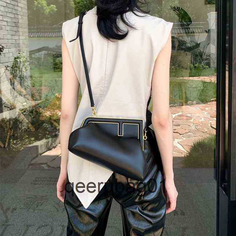 

Luxury Genuine Leather Fendiis' Bags Luxurys Designer Bag Fend Handbags Series Women Metal Wrapped Handbag Single Shoulder Messenger Fqewfr GTFM, Black (mini)