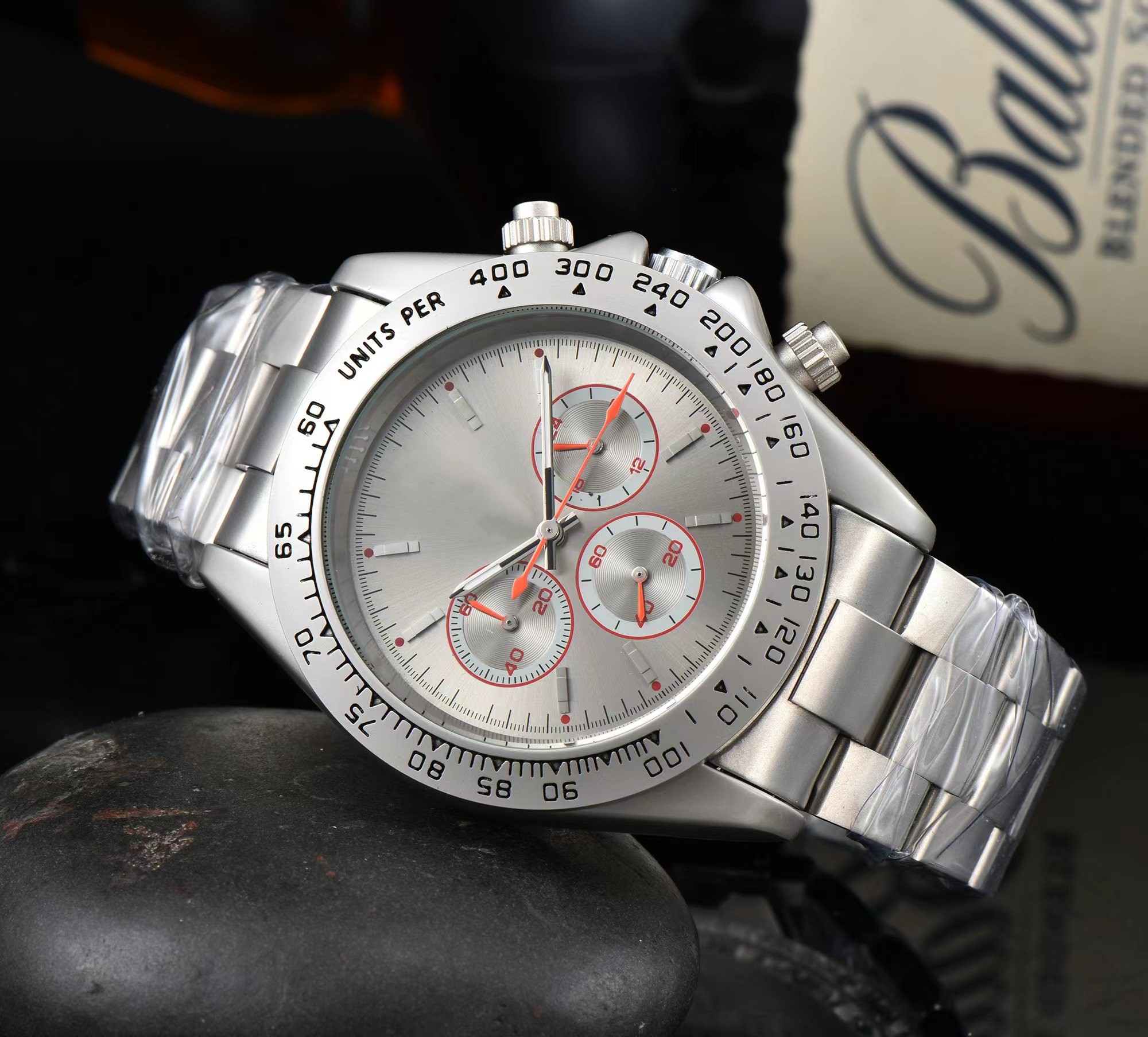 

2022 new top luxury three eye six needle men's watch multi-function leisure business quartz watch