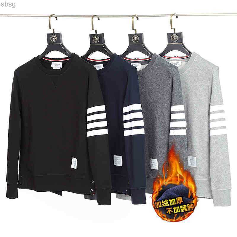 

Thom 22ss Browne Tb Yarn Dyed Four Bar Round Neck Plush Sweater for Men and Women, Light gray