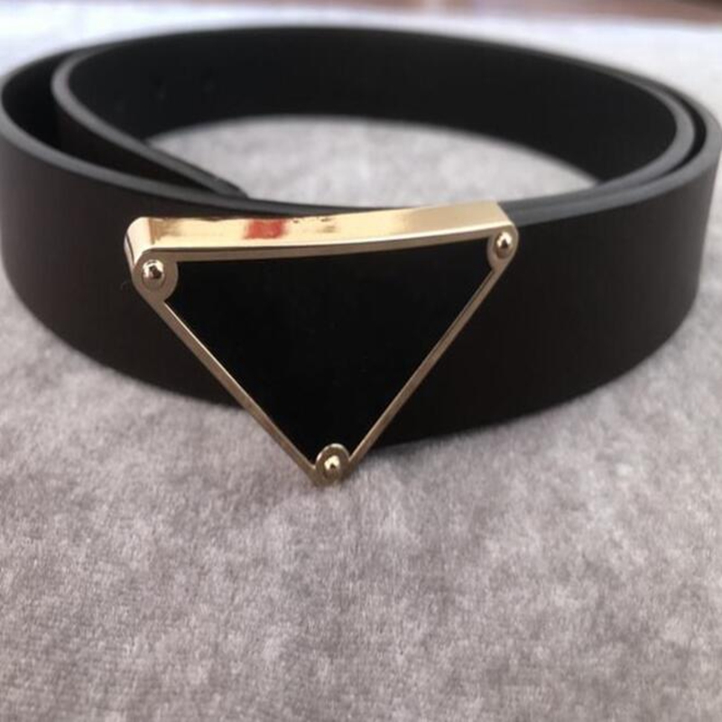 

Mens Womens Belt Designer Luxury Black Smooth Buckle Valentine Christmas Day Gift Fashion Genuine Leather Waistband Woman Belts for Man Designer