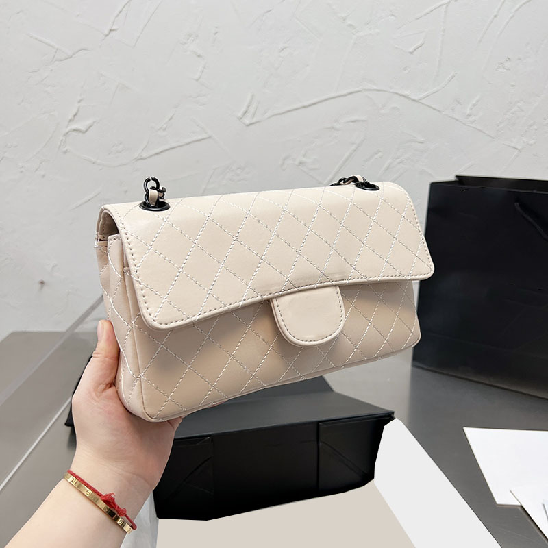 

Luxury Designer Womens Bags Classic Small Flap Square Timeless Black Hardware Quilted Matelasse Chain Crossbody Shoulder Large Capacity Panda Handbags 25CM, Box