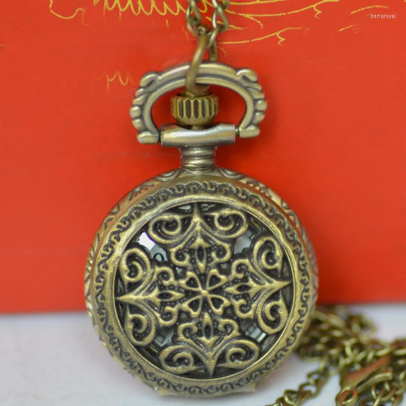 

Pocket Watches 6015 Small Quartz Watch Hollowed Out Retro Design Arrow Stone Bronze, Black