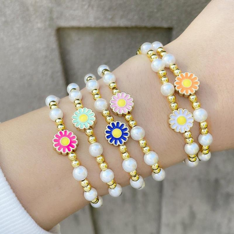 

Charm Bracelets EYIKA Colorful Enamel Daisy Flower Copper Beaded Chain Stretch Bracelet Handmade Simulated Pearl Bangle For Women Party