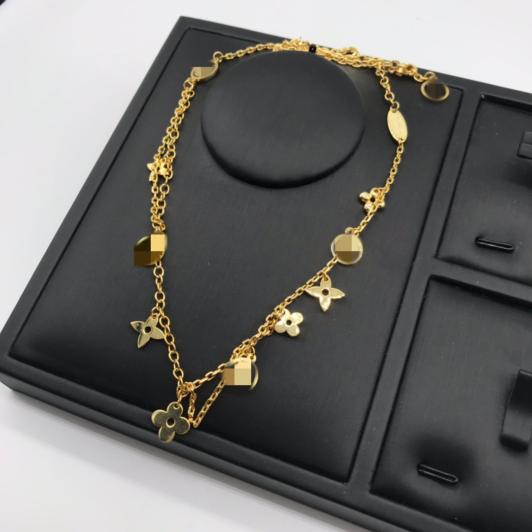 

Designer Luxury Brand Jewelry Necklace Bracelet Fashion Bracelets Gold Necklace for Femininity Exquisite High Qualityfamous ladies Earrings