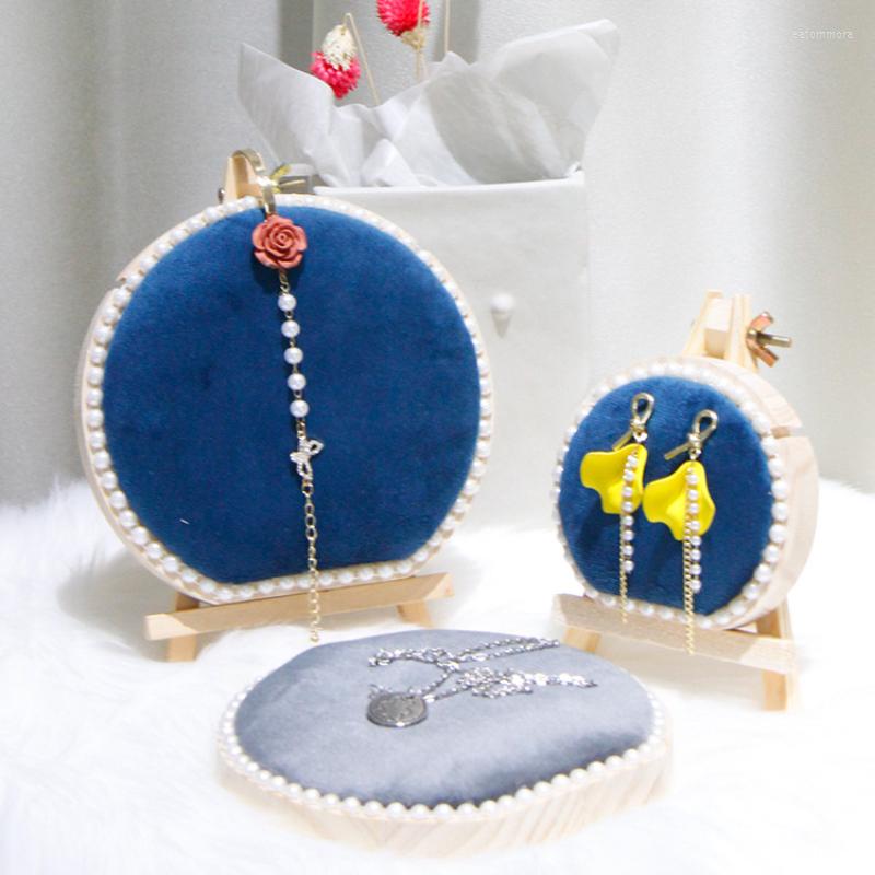 

Jewelry Pouches Fashion Round Velvet Holder Earrings Wooden Fabric Storage Display Stand For Necklaces