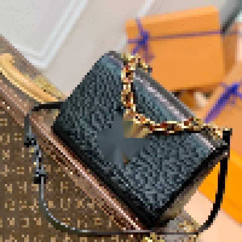 

Others Apparel Luxury Quality Brand Designer Other Bags Twist Mm Bag M58715 M58526 Letter Handbags Shoulder Messenger Bag 1ML9