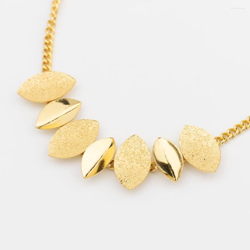 

Necklace Earrings Set African Small Gold Plated Pendant Dubai Jewelry Ring Bracelet Women Wedding Party Gift, Picture shown