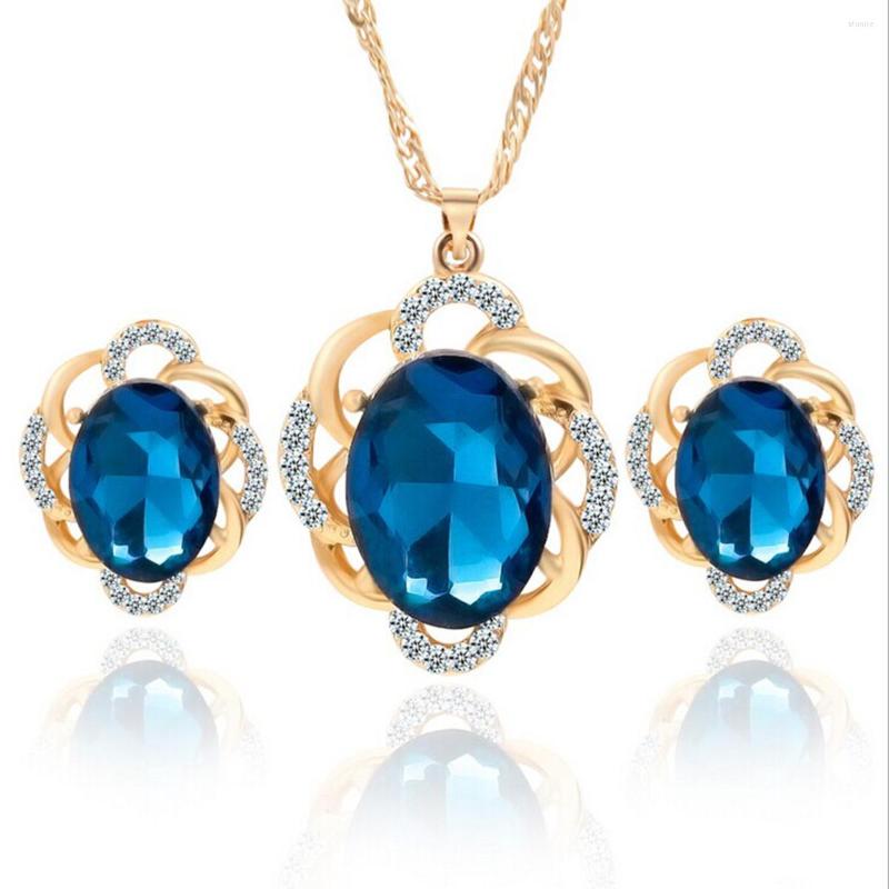 

Necklace Earrings Set Trendy Crystal Rhinestone Flower Necklaces&Pendants Women Charms Alloy Ear Stud Earring Brincos Long Jewelry For, Picture shown