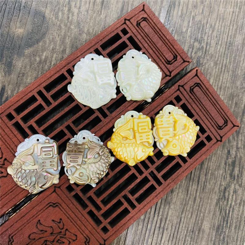 

Beads 5Pair/Lot Three-dimensional Sculpture Of Chinese Character Fugui Fish Natural Mother Pearl Shell Relief Tag Jewelry