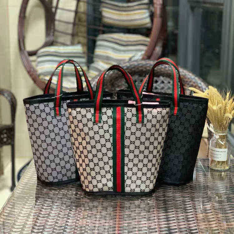 

Handbags New upgraded waterproof translucent flocking Wash Makeup Bag swimsuit portable women's Mommy bag, Black