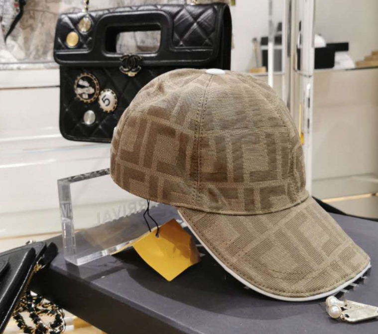 

Fashion Letters Presbyopic Peaked Cap Sun Protection Sunshade Retro Spring and Summer Baseball Caps, Aspic