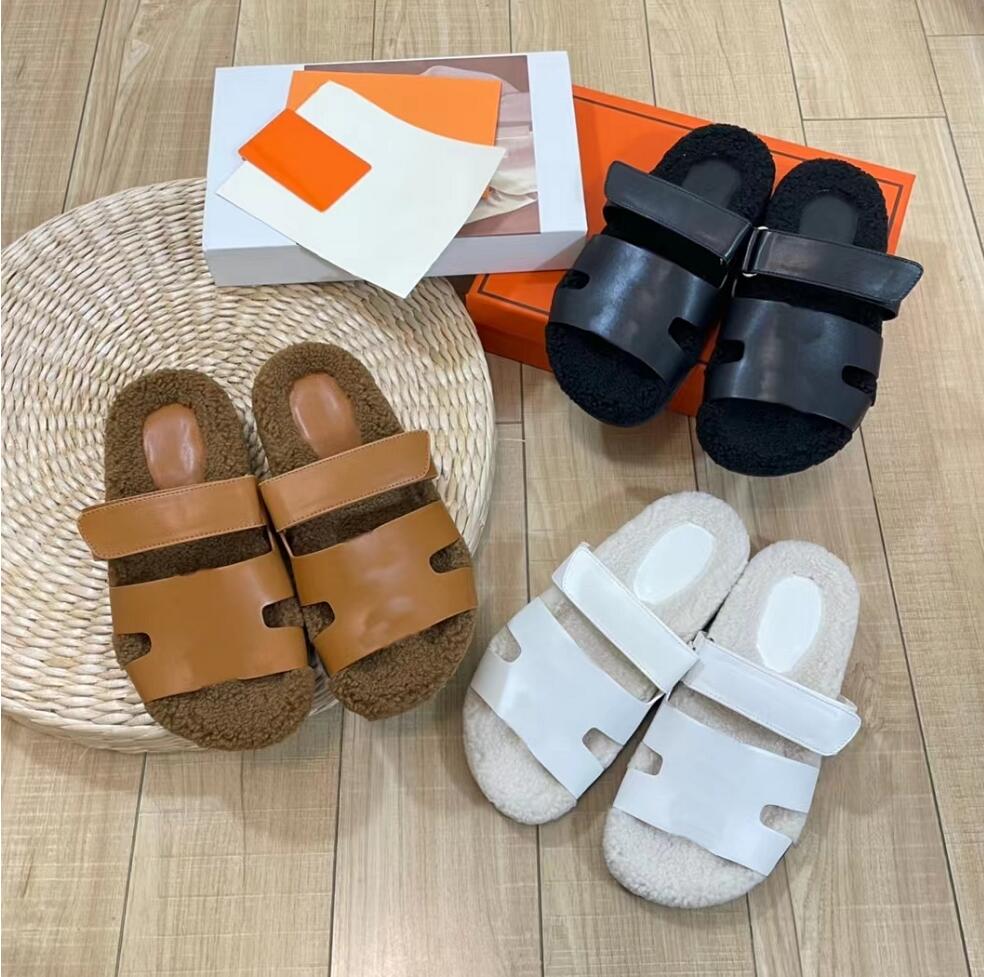 

Women's Leisure Shoe Winter Slippers Flat Bottom Lamb Wool Designer Shoes Tricolor Leather Furry Slides Women Fluffy Half Slipper Warmth Pure Color Slipper, Brown