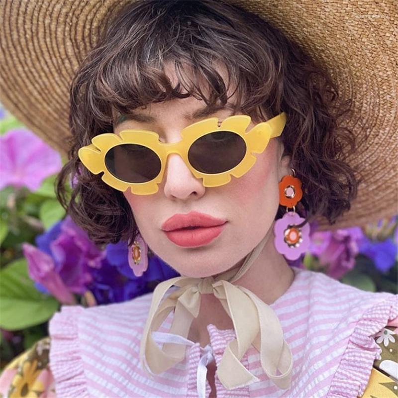 

Sunglasses Stylish Sunflower Shaped Women Party Cat Eye Glasses Designer Oval Shades Eyeglasses 2022