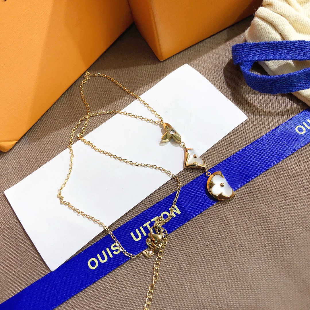 

Fashion Women 18K Gold Plated Stainless Steel Necklace Designer Necklaces Choker Letter Pendant Chain Crystal Rhinestone Wedding Jewelry