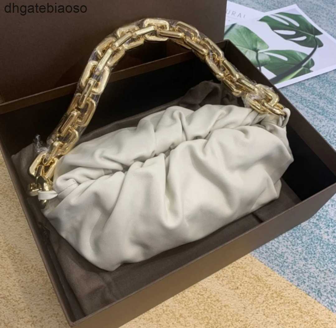Sac Femmes Designer Sacs Bottegas portefeuille Venetas Cowhide Luxurys Chain Handbag Designer Soft Women's Dumpling One Cloud Rubanled aisse C3B3