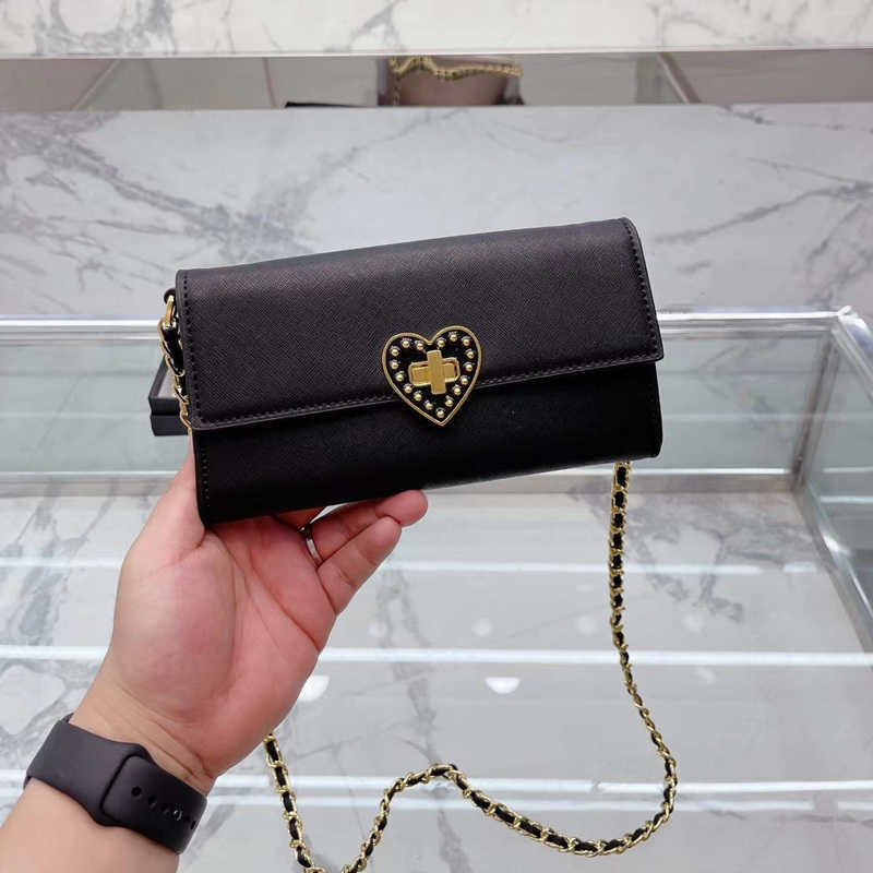 

Cosmetic Bags Cases woman designer bags Clutch Chain Bags Wallest luxury purse wallet fashion crossbody shoulder bag card holder Heart Lock Triangle Leather, Red(p l0g0)