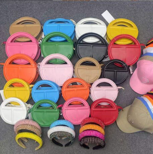 

New Fashion Portable Handbag Women Single Shoulder Messenger Bags Small Round Bag Versatile Trend Bag 21-21-7cm