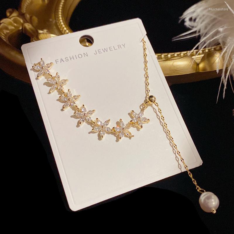 

Choker Trendy Elegant Jewelry Crystal Flower Pendant Necklace Gold Color Tassel Women Fashion