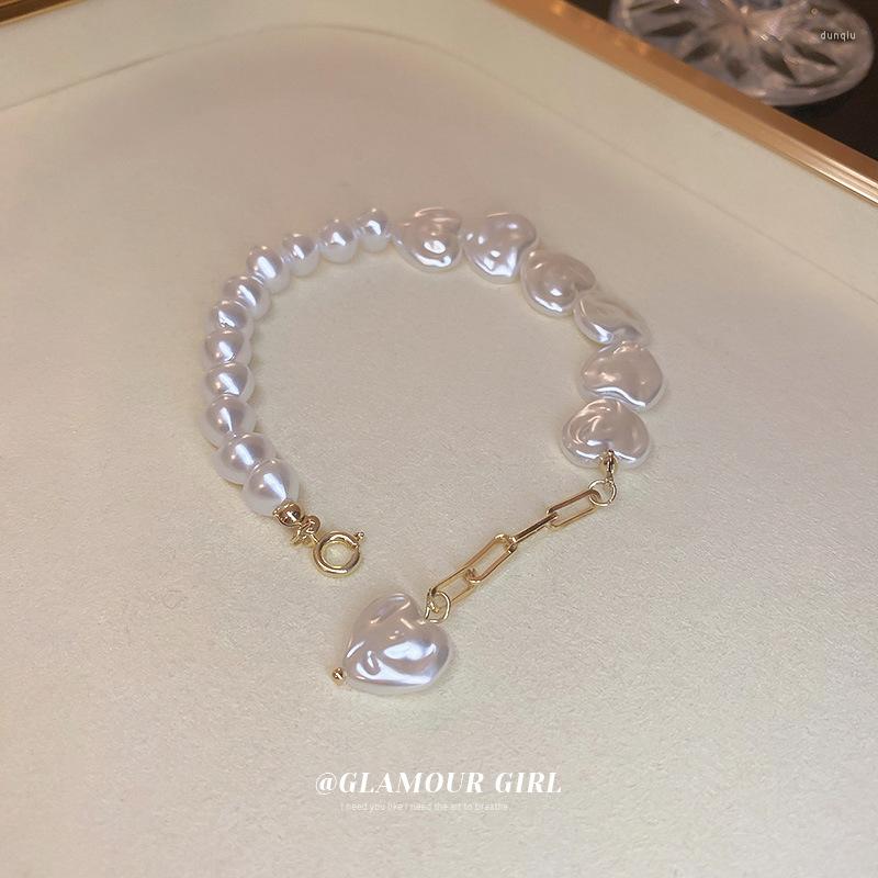 

Charm Bracelets French Retro Asymmetric Pearl Bracelet Fashion Design Temperament Net Red High-end All-match