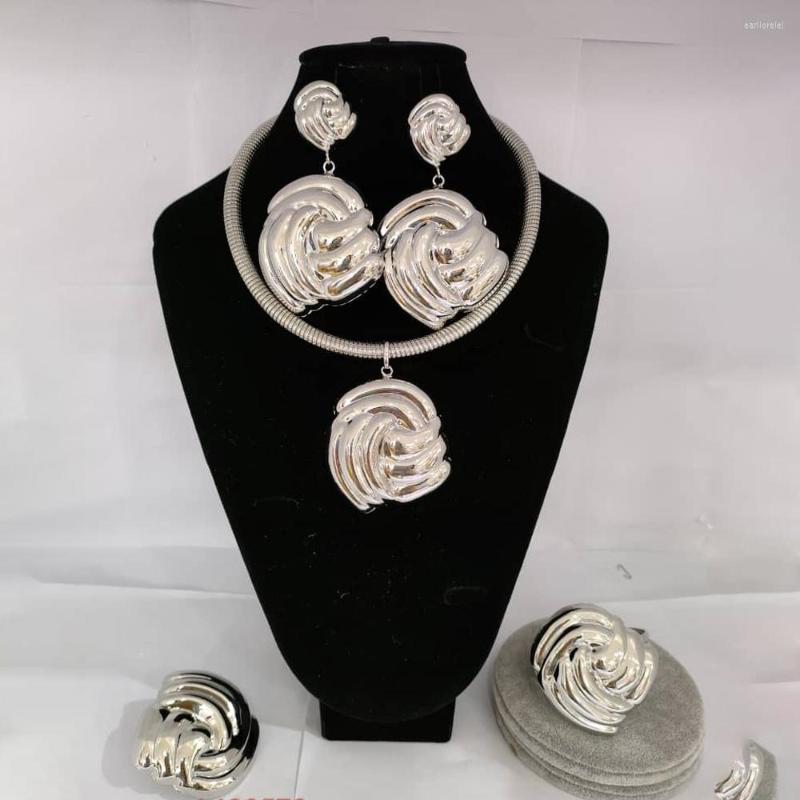 

Necklace Earrings Set Dubai Round Jewelry For Women Silver Plated Flower Shape Bangle Ring Party Queen Wife Christmas Gift, Picture shown
