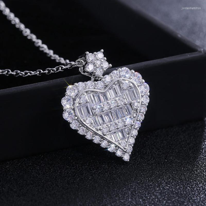 

Pendant Necklaces Fashion Ladder Heart Shaped Full Zircon Necklace T Sugar Stitching Woman Four Seasons Charm Jewelry