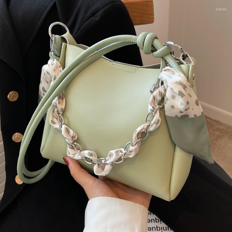 

Evening Bags Thick Chain Pattern Shoulder For Women Luxury Designer Crossbody Women's Bag 2022 Trend Flap Large Capacity Female Handbags, Beige
