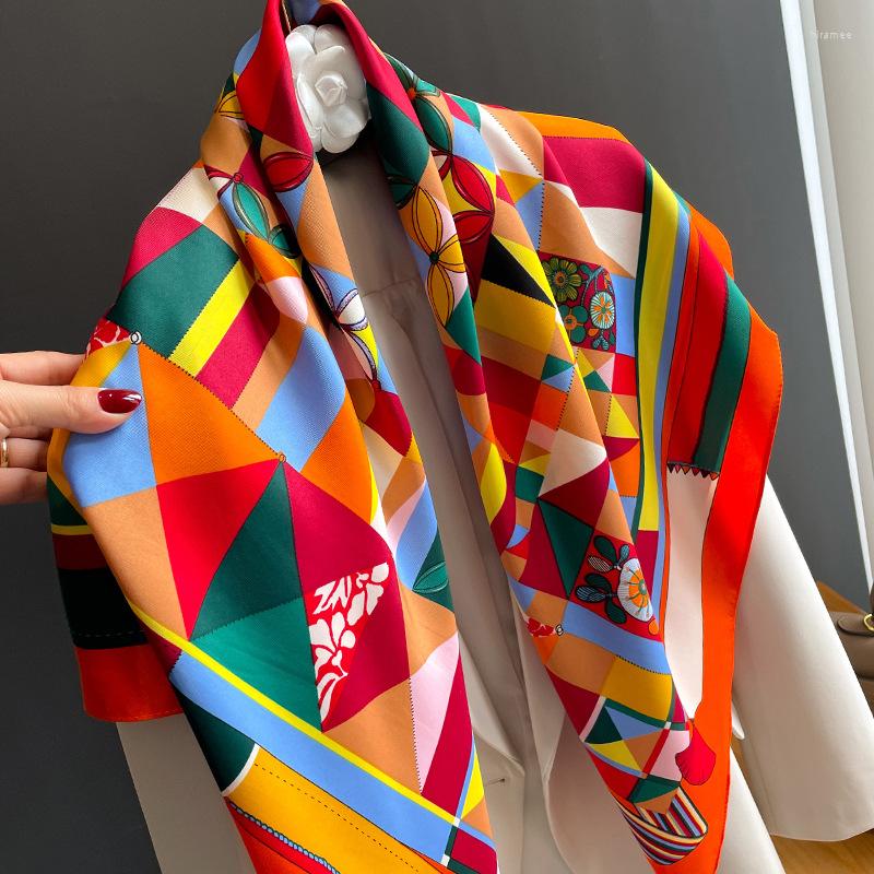 

Scarves Fashion 90 Retro Square Towelfor Ladies Painting Colorful Lattice Shawl Decorative Headscarf Variety Soft Scarf Gift